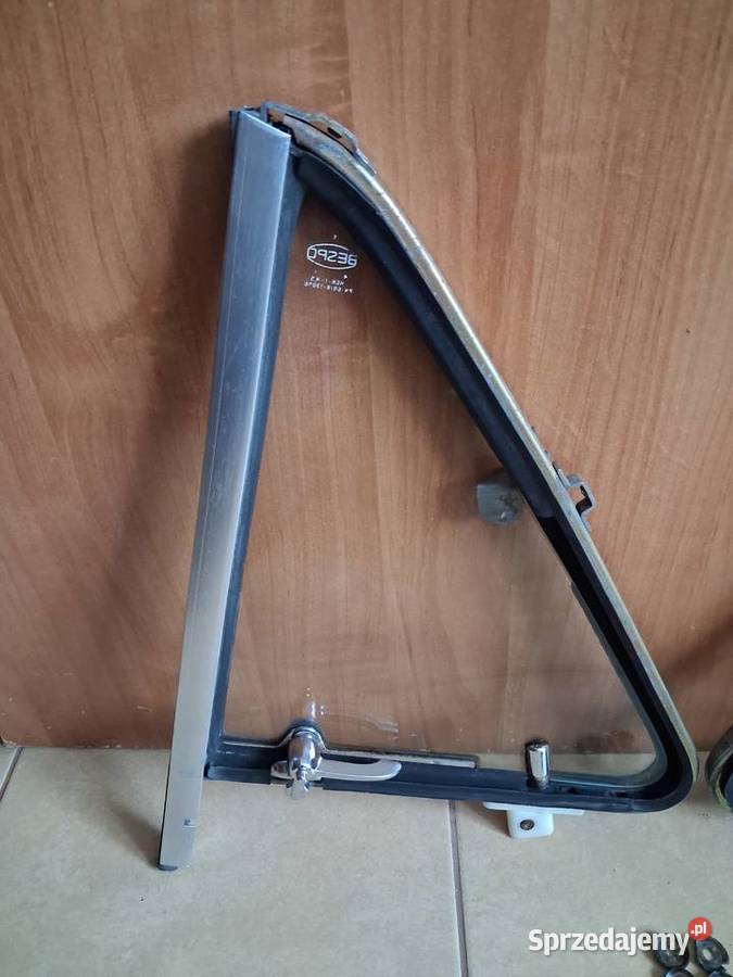 Szyby uchylne trójkątne fronterki fiat 126p śląskie Mysłowice