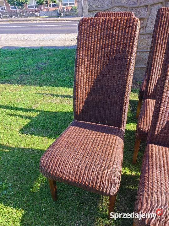 Krzesła rattanowe 8 sztuk firmy Loom dolnośląskie Łagiewniki