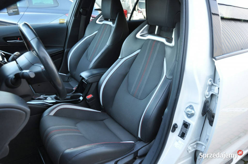 Toyota Corolla 18 Hybrid GR Sport Dynamic Kamera klimatyzacja Stalowa Wola sprzedam