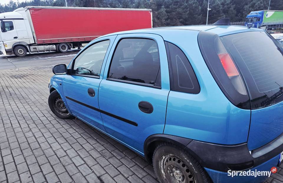 Corsinka małych modyfikacjach Corsa Nakło nad Notecią