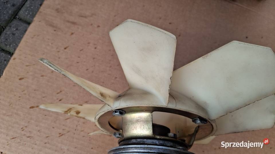 Chłodnica pompa wody Wołga GAZ 24 Magneto Góra Kalwaria