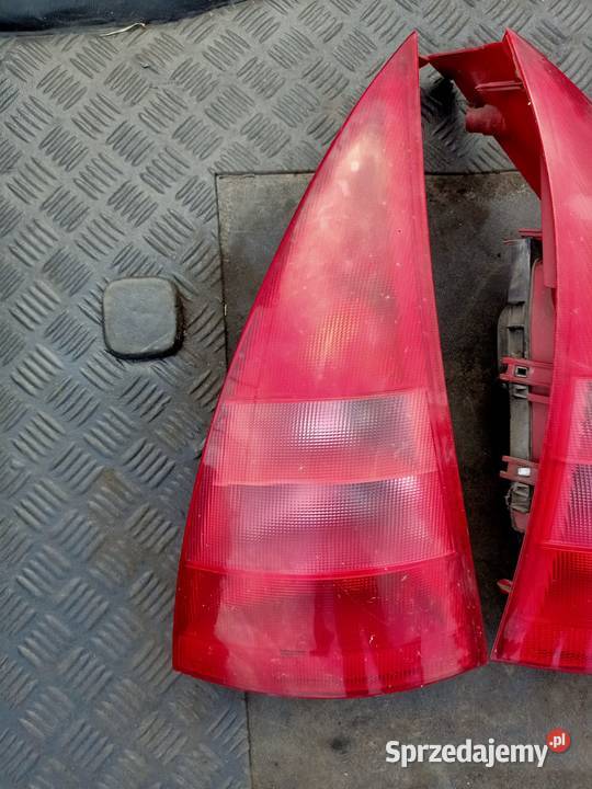 lampa tylna tył prawa lewa citroen C3 I 0205 r