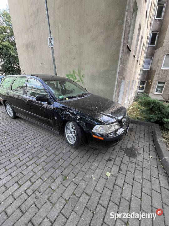 Volvo 19 TD SPORT na części silnik 230 biała 230000km V40