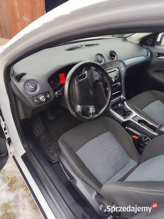 Sprzedam Ford Mondeo MK4 manualna Lubieszewo