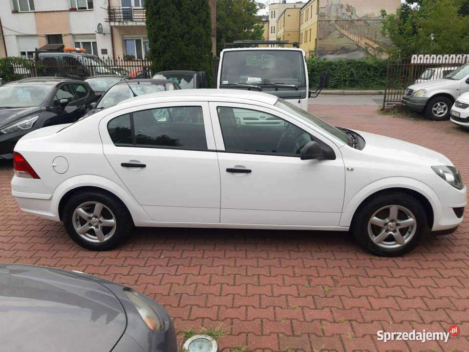 Opel Astra 16 Benzyna Klima Oryginalny Przebieg ASR (kontrola trakcji) Lublin sprzedam