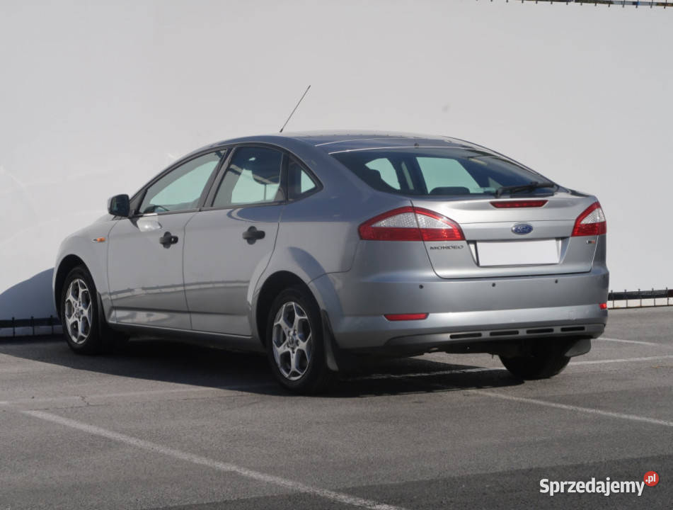 Ford Mondeo 18 TDCi srebrny Lublin