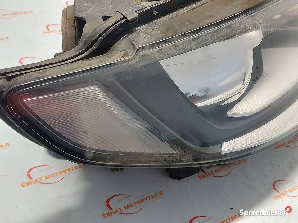 VW PASSAT CC LIFT 15r lampa prawa przód osobowe Kielce sprzedam
