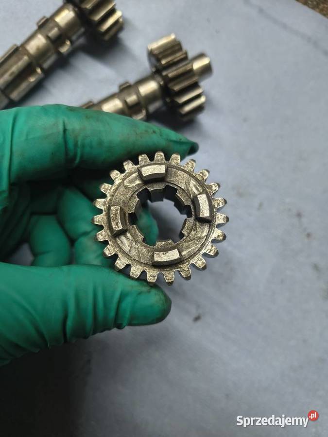 Wałek główny pośredni WSK SHL wfm Pozostałe podkarpackie Rzeszów sprzedam