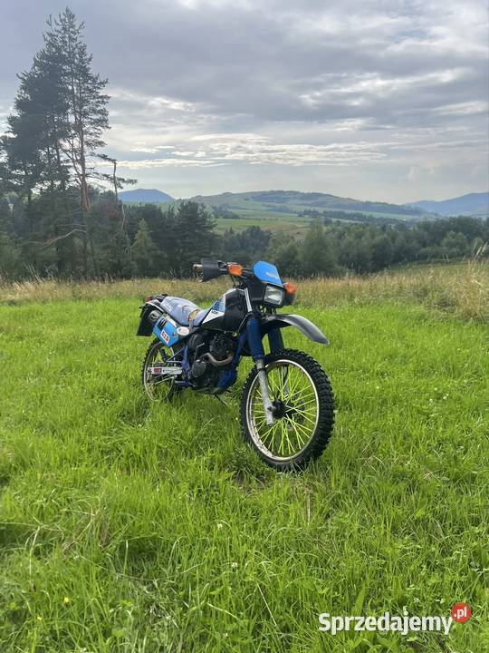 Suzuki dr 125 zarejestrowana w czterosuwowy małopolskie Mszana Dolna