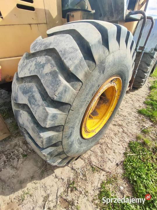 Koła z felgami YTO ZL50D 2007r opony felgi do nie Koparko ładowarki