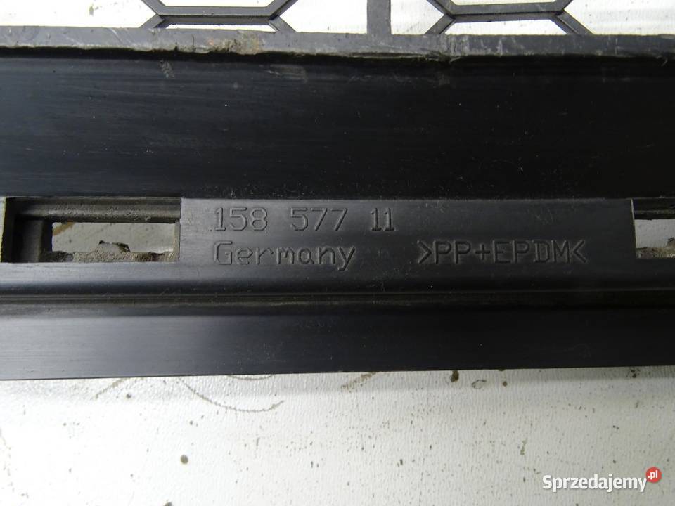 KRATKA ZDERZAKA ŚRODKOWA PRZÓD PRZEDNIA 7897759 małopolskie