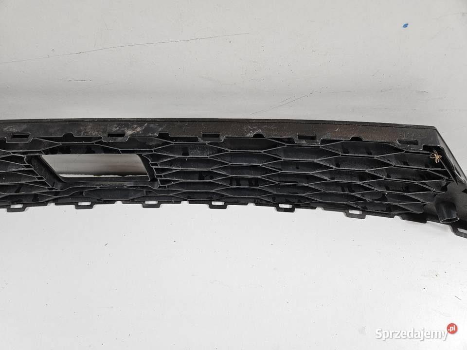 SEAT LEON III 3 FR KRATKA ŚRODKOWA ZDERZAKA Międzychód