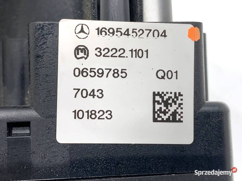 WŁĄCZNIK ŚWIATEŁ MERCEDES W245 1695452704 0511