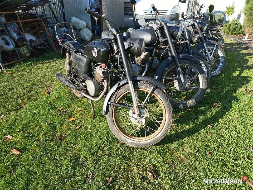 Wsk 125 Motory sztuk 6Części Silniki nieuszkodzony Łańcut sprzedam
