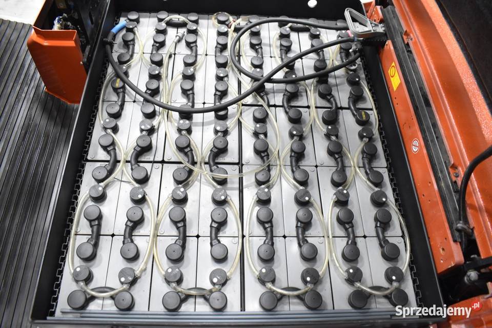 Wózek widłowy BT CBE 35 3500 udzwigu elektryczny Czechy