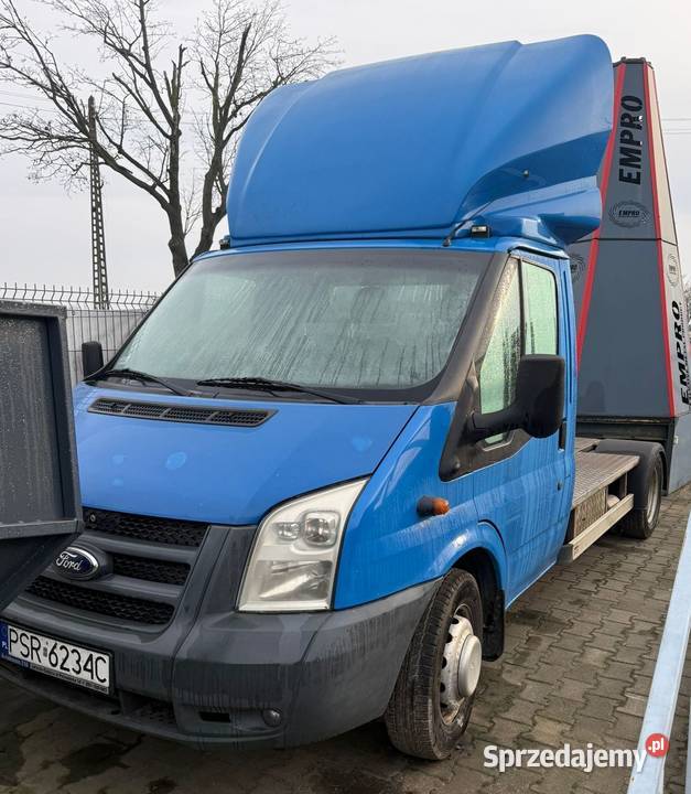 Ciągnik siodłowy B+E Ford Transit Rama do zabudowy