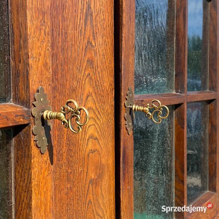 Stary dębowy kredens z litego drewna z witryną zachodniopomorskie Gryfice