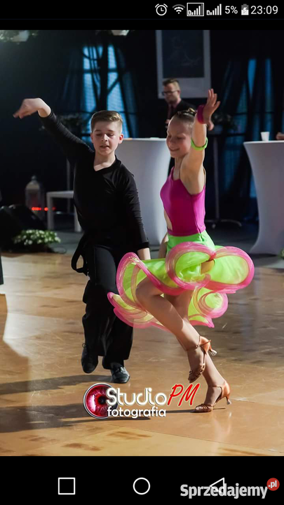 Sprzedam suknkę do łaciny sprzedam