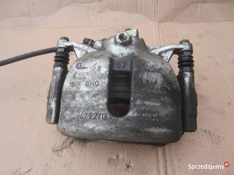 zacisk hamulcowy kompletny prawy przód 6792G vw zachodniopomorskie