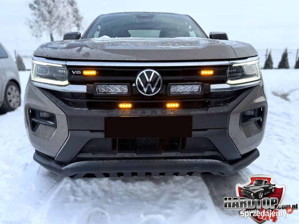 Orurowanie przednie Czarne rozłożyste z blachą Progi Pasłęk