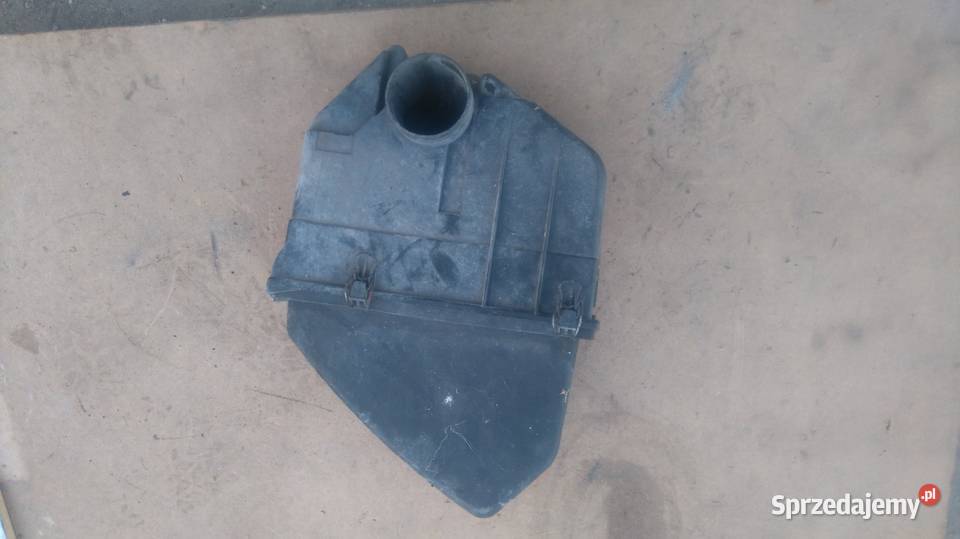 Obudowa filtra powietrza Audi A6 C4 078133837H Rok produkcji 1994