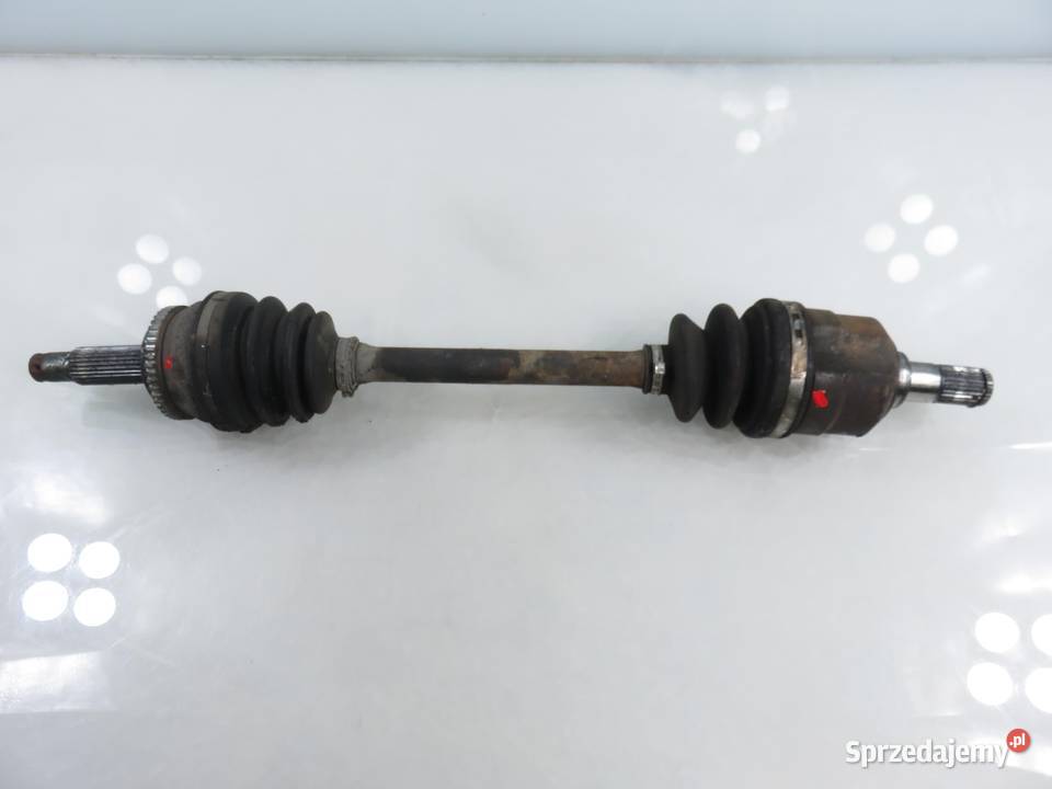 PÓŁOŚ LEWA PRZEDNIA HYUNDAI i30 I 16 CRDi małopolskie