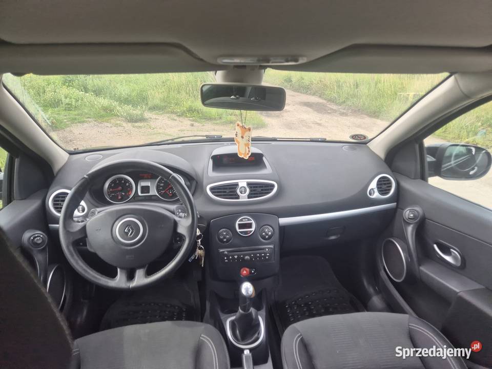 Renault Clio III GrandtourModel 201012 TCE dolnośląskie Legnica