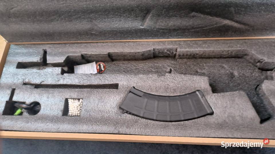 Wydmuszka AKM Zhukov Cyma 077E