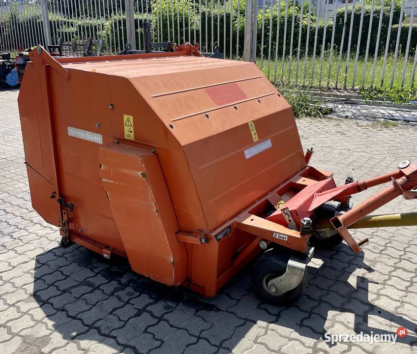 Zamiatarka do sztucznych boisk i orlików Terra Lublin sprzedam