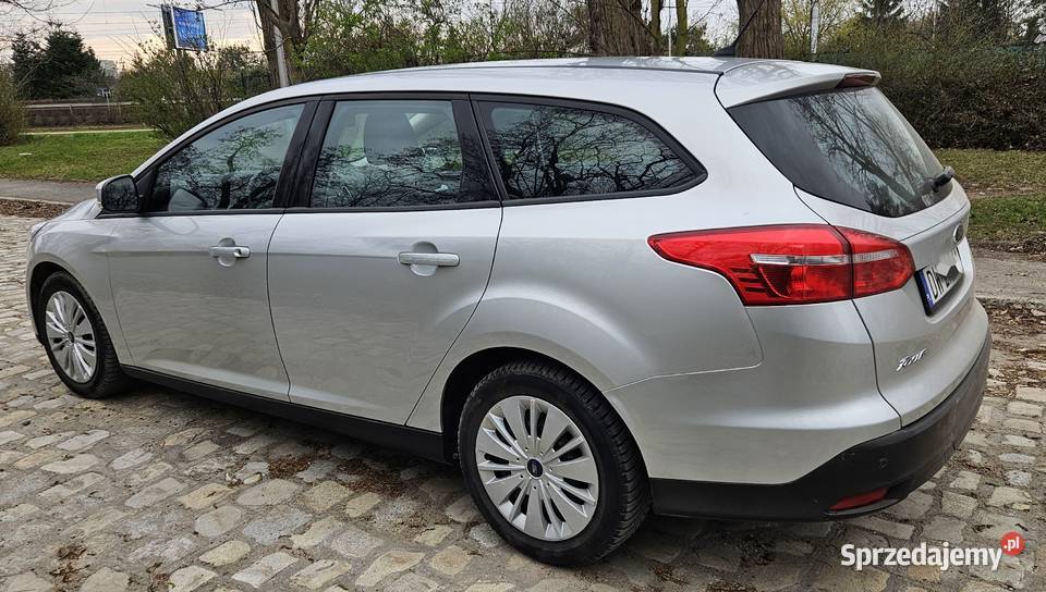 Ford Focus 2016r 16 benzyna 125 salonowy dolnośląskie Wrocław sprzedam