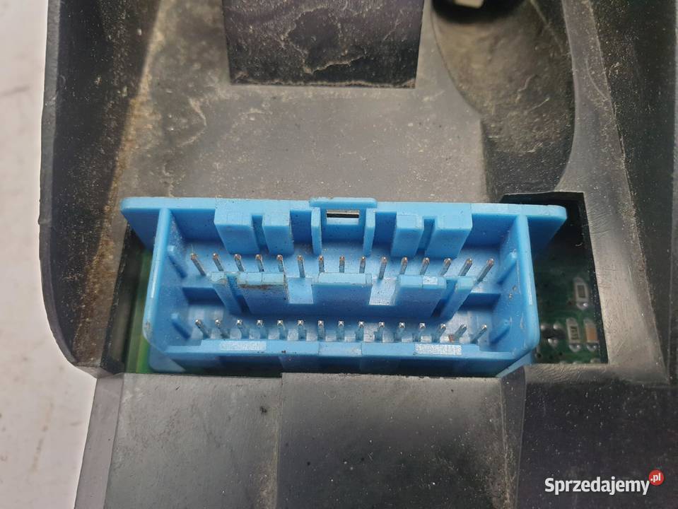 Renault Safrane PANEL NAWIEWU 7700424512 Janów