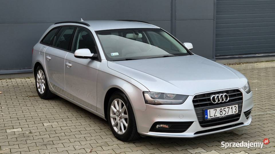Audi A4 B8 Lift 20 TDi 136 Skóra Zarej w Zamość