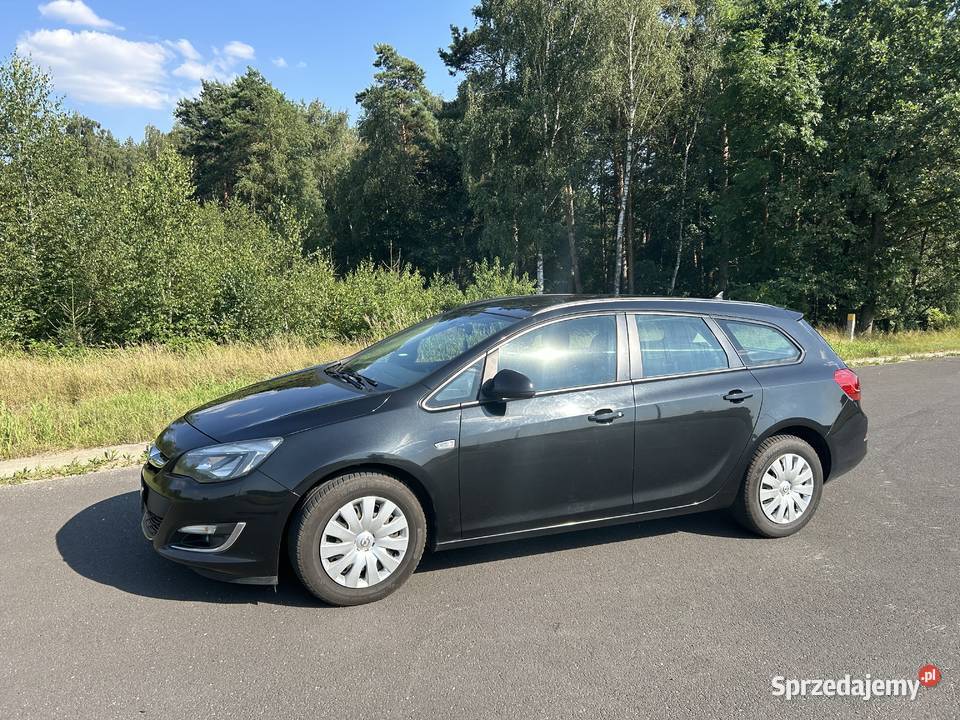 Opel Astra J Sports Tourer Łubowo sprzedam