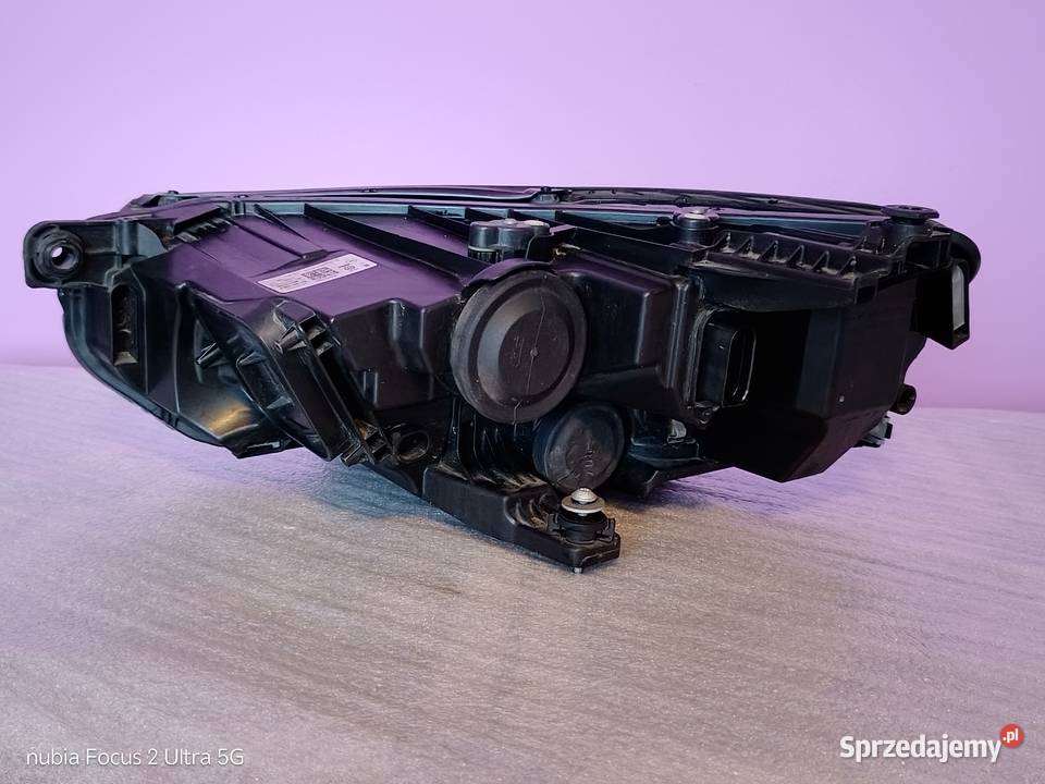 VW Passat prawa lampa 3G1941036Q Ostrów Wielkopolski