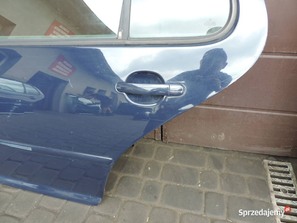 VOLKSWAGEN GOLF 4 IV 5D DRZWI LEWY TYŁ
