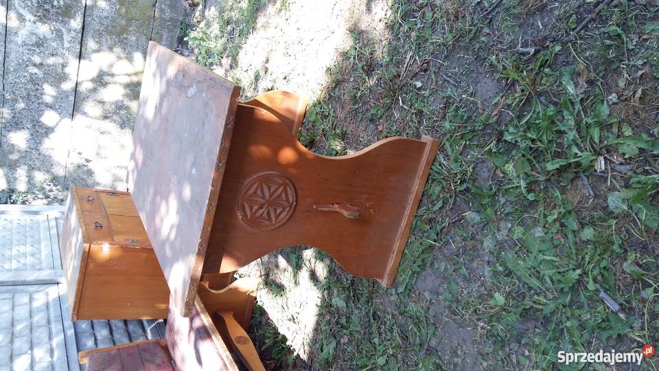 Zestaw mebli w stylu góralskim zakopiańskim z Kościan