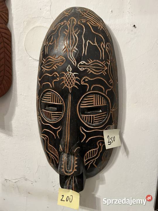 Kolekcja figury rzeźby maski Łódź