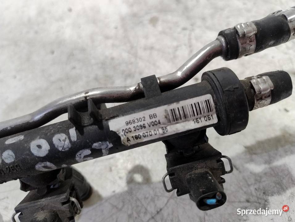 LISTWA WTRYSKOWA WTRYSKI SMART FORTWO I 06 sprzedam