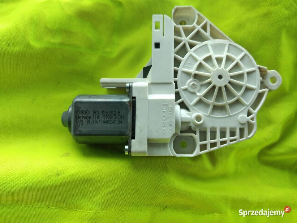 8K0959812A SILNICZEK PODNOSZENIA SZYBY AUDI A6C7 Rok produkcji 2017 dolnośląskie Mietków