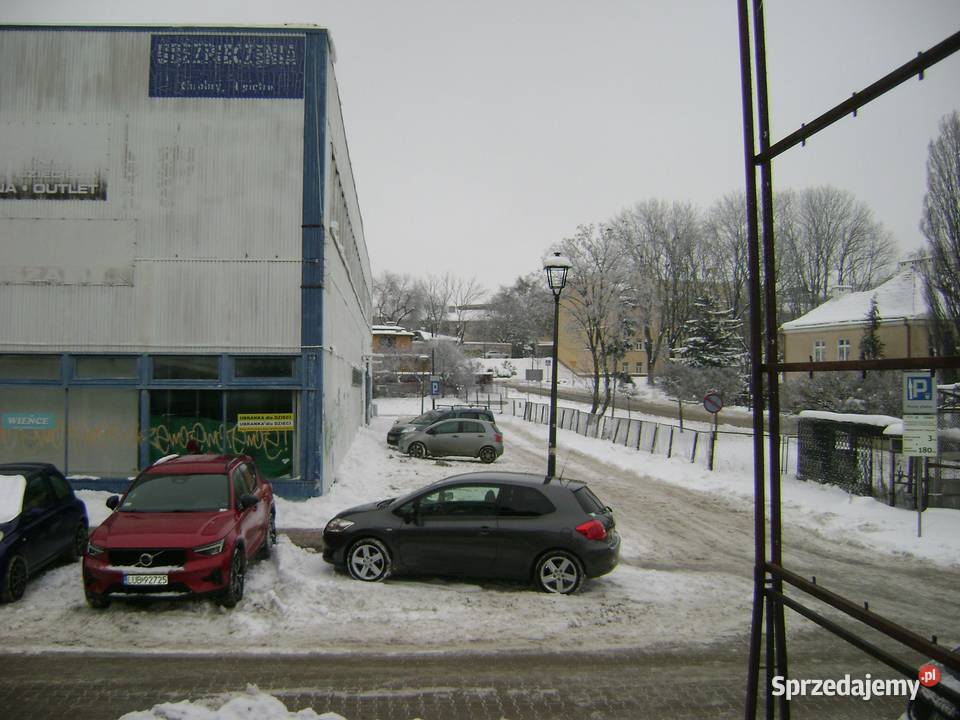 Działka z pawilonem Handlowym Chełm