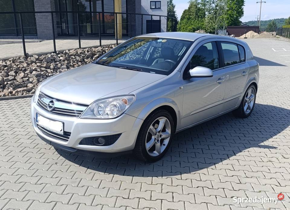 Opel Astra 16 bezyna 115 klima niski przebieg Jasło sprzedam