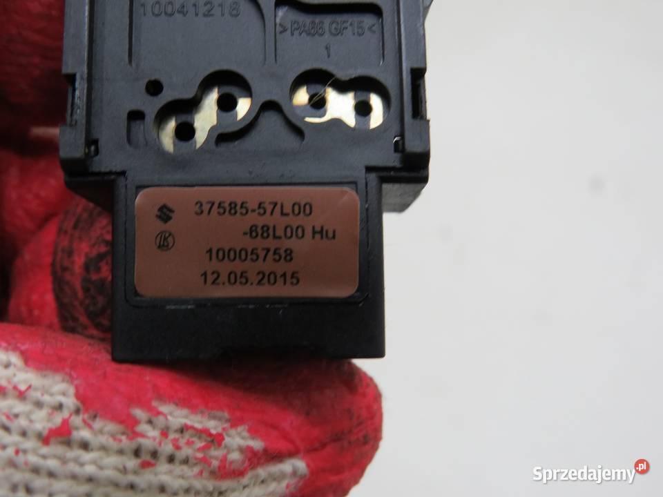 PRZYCISK ESP SWIFT MK7 3758557L00