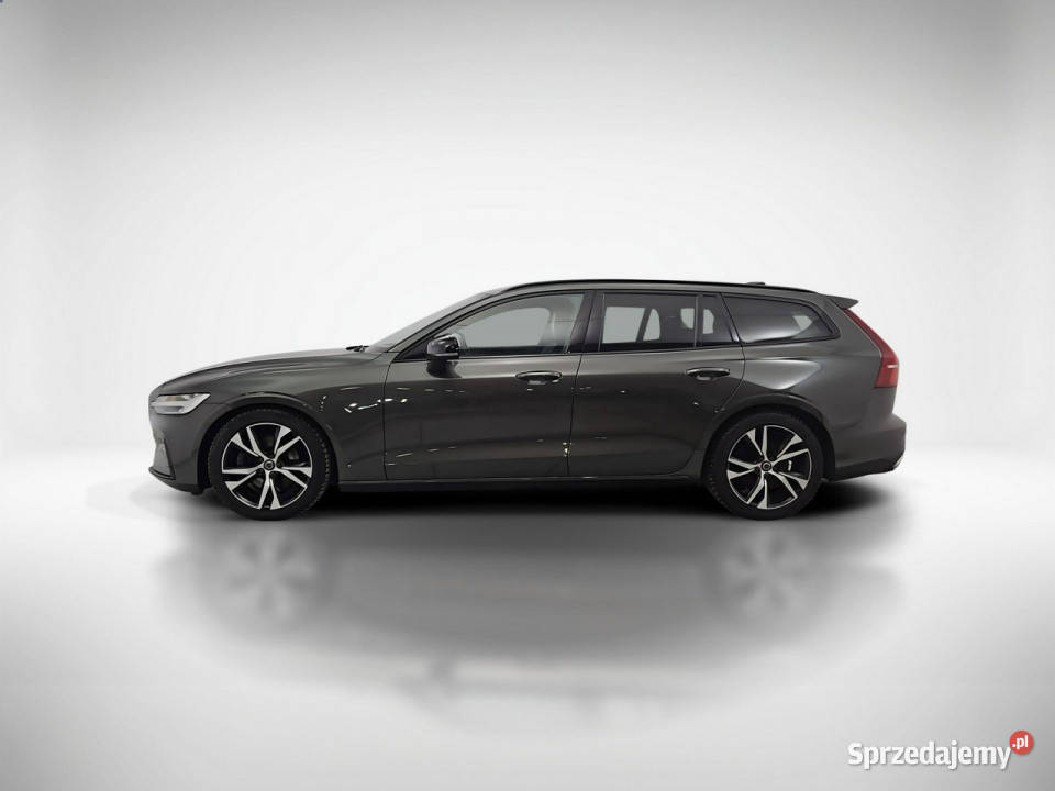 Volvo V60 B4 D Plus Dark aut Z Polskiego Salonu Warszawa