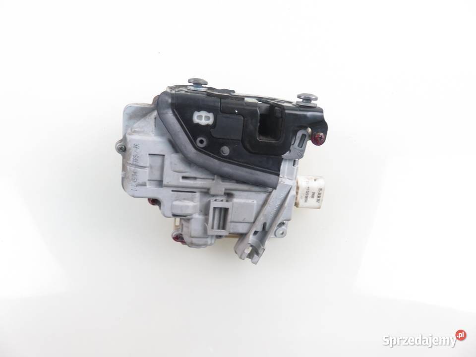 ZAMEK PRAWY PRZEDNI AUDI A6 C6 4F1837016