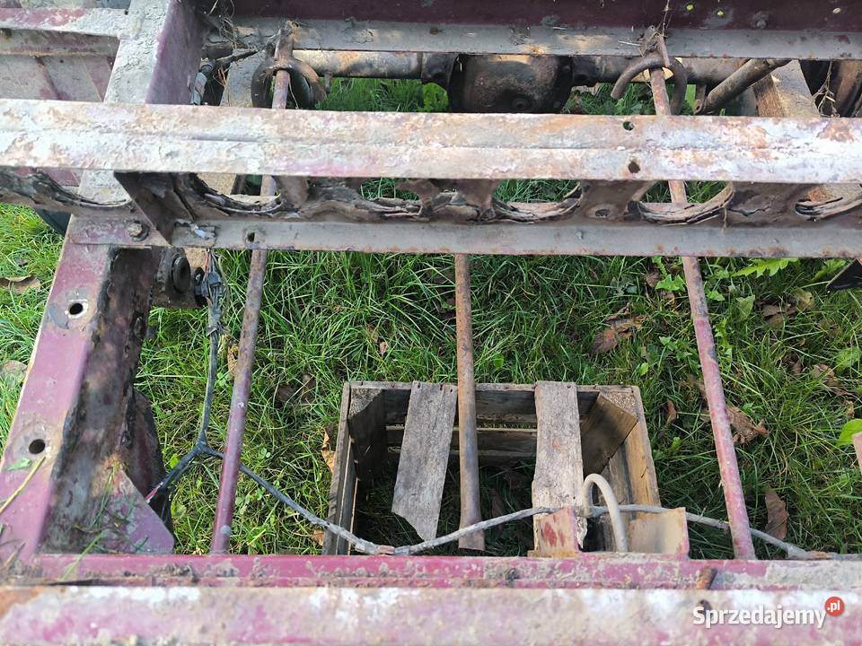 Polonez Truck mocowanie kolo zapasowego kosz 185 Motoryzacja Stalowa Wola