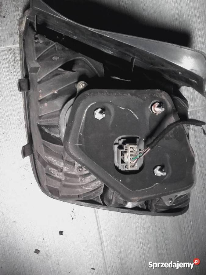 Fiat Stilo 5 drzwi lampa lewa tylna osobowe Części samochodowe Ksawerów