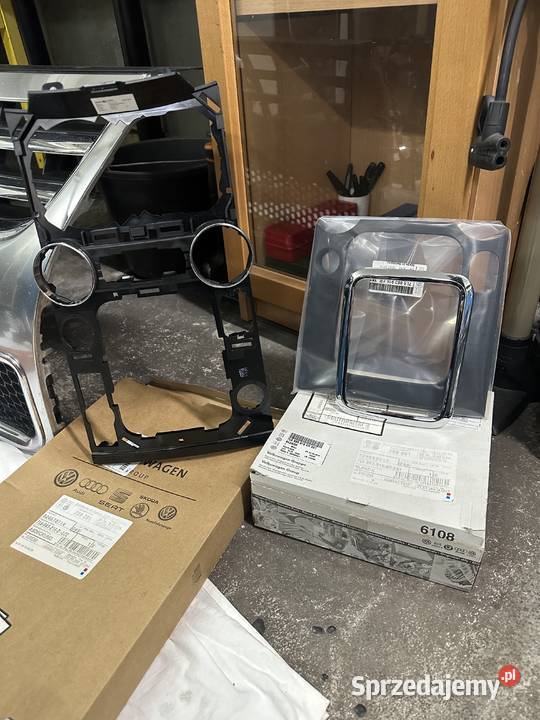 Volkwagen Touareg części Nowiny