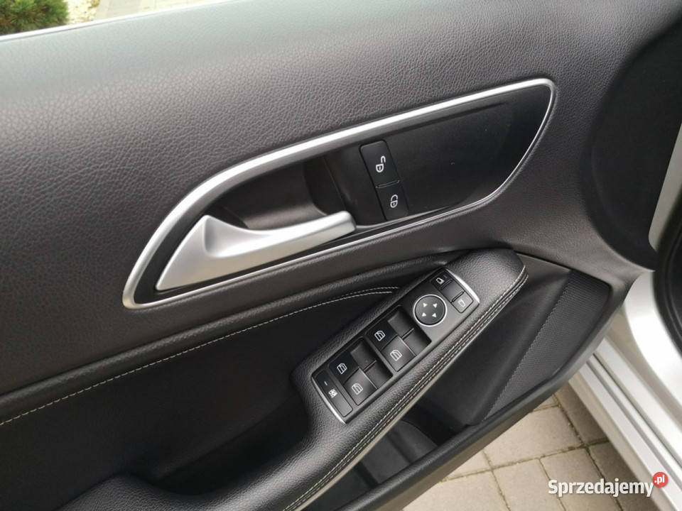 Mercedes A 180 16 16v 122 Klimatronik Navigacja wspomaganie kierownicy Strzegom