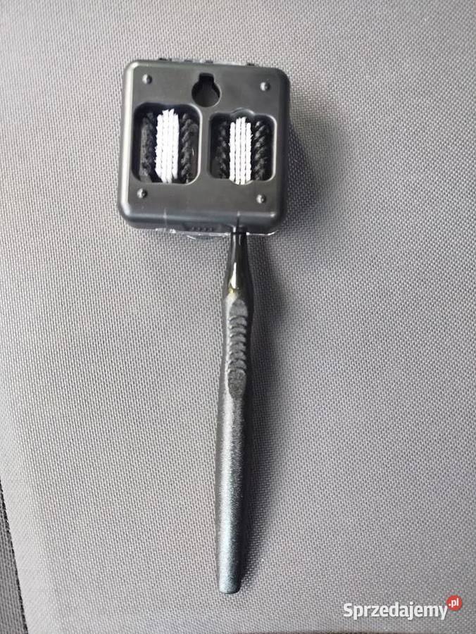 Szczoteczka z wymiennymi nakładkami Pozostałe Wadowice