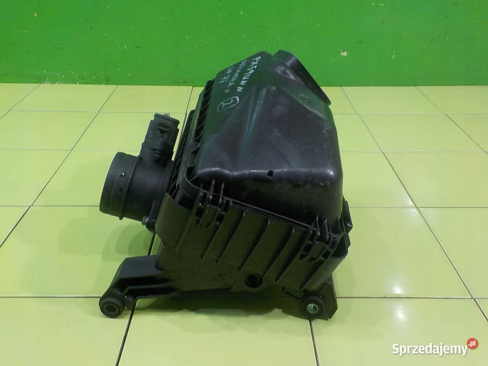 MITSUBISHI OUTLANDER II 20 DID 09r 5D obudowa Suków